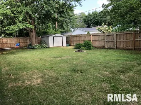 1628 Denison Dr, Springfield, IL 62704 photo 6