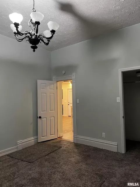 435 S State St, Springfield, IL 62704 photo 14