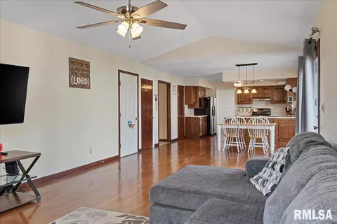 3301 Rawlings Dr, Springfield, IL 62704 photo 24