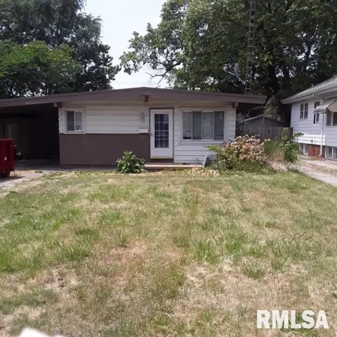 2929 S 4th St, Springfield, IL 62703