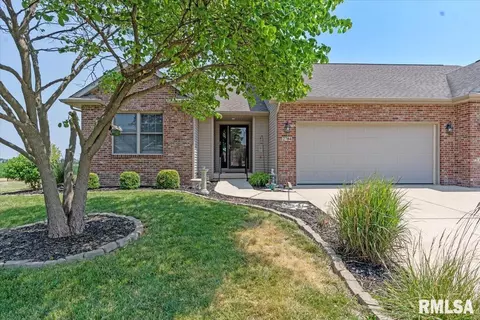 2704 Buckskin Trl, Springfield, IL 62711