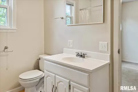 2049 N 7th St, Springfield, IL 62702 photo 27