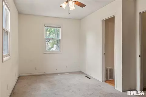 2049 N 7th St, Springfield, IL 62702 photo 29