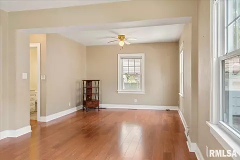 2049 N 7th St, Springfield, IL 62702 photo 7