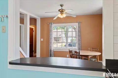 2049 N 7th St, Springfield, IL 62702 photo 16