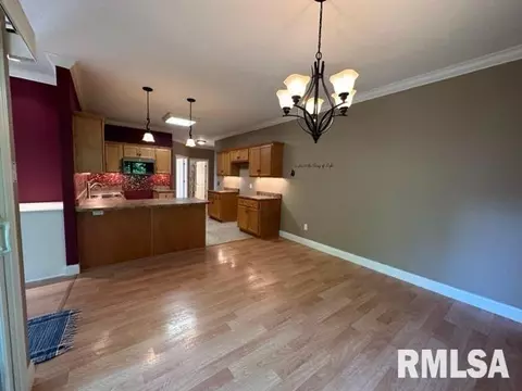 819 Longleaf Ct, Springfield, IL 62711 photo 9