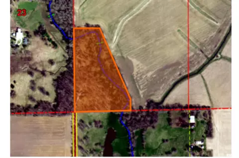 6979 Keenan Ln, Riverton, IL 62561