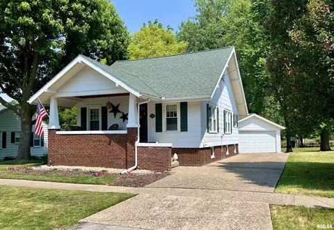 1175 W Grove St, Galesburg, IL 61401