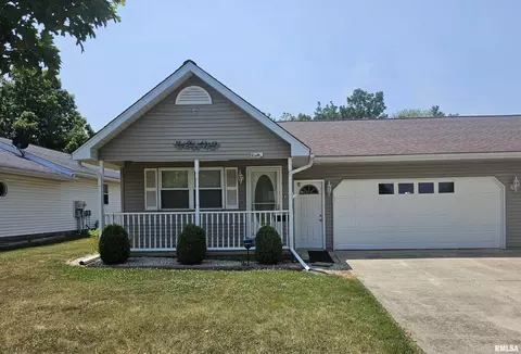 2115 Sequoia Dr # B, South Jacksonville, IL 62650