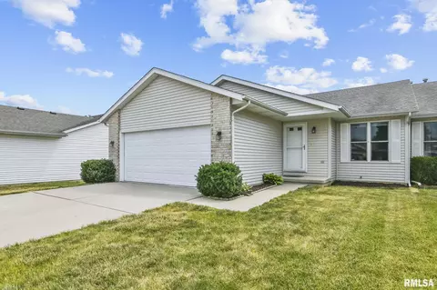 1704 Tern Pl, Springfield, IL 62711