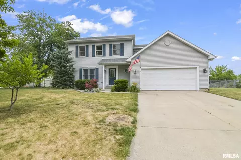 42 Nino Dr, Sherman, IL 62684