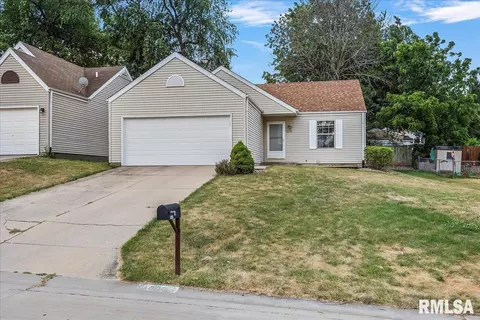 1600 Brenda Ct, Springfield, IL 62702