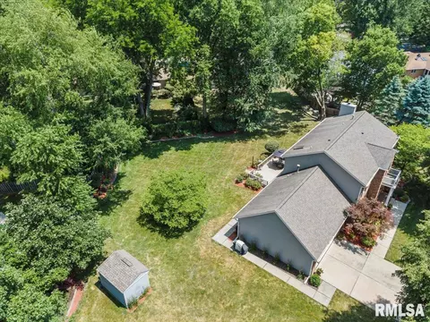 2901 Hedgerow Ln, Springfield, IL 62704 photo 16