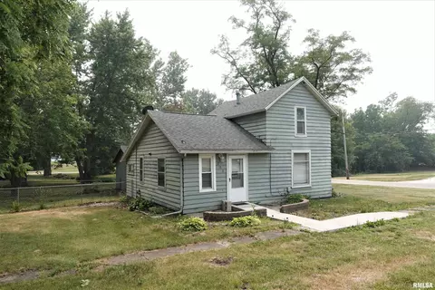 208 W Marion St, Henderson, IL 61439