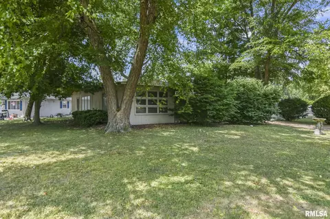 2426 Devonshire Rd, Springfield, IL 62703 photo 6