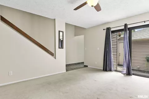 34 Country Pl, Springfield, IL 62703 photo 8