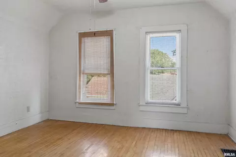 1225 Monument Ave, Springfield, IL 62702 photo 21