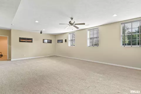6612 Phlox Dr, Springfield, IL 62712 photo 32