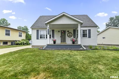 2509 Somerton Rd, Springfield, IL 62702