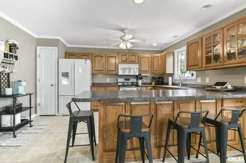 2509 Somerton Rd, Springfield, IL 62702 photo 11