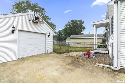2509 Somerton Rd, Springfield, IL 62702 photo 32