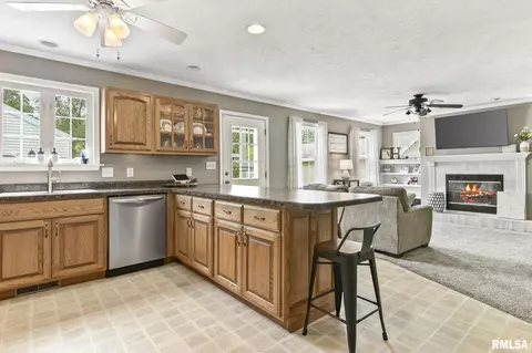 2509 Somerton Rd, Springfield, IL 62702 photo 13