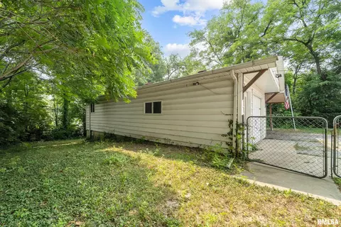 608 N Amos Ave, Springfield, IL 62702 photo 10