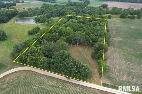 2395 Rolf Rd, Arenzville, IL 62611