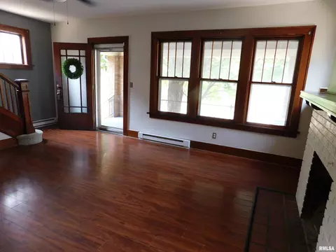 1916 5th St, Springfield, IL 62702 photo 6