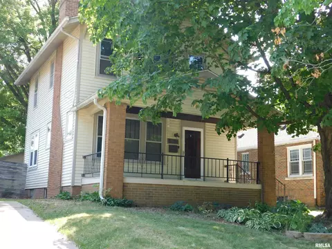 1916 5th St, Springfield, IL 62702 photo 2