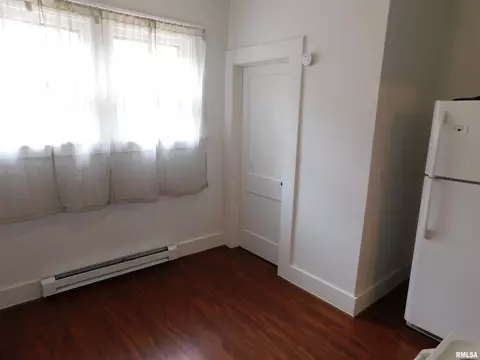 1916 5th St, Springfield, IL 62702 photo 13