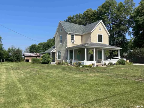 609 N Main St, Winchester, IL 62694