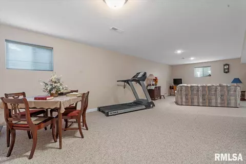 5304 Manhattan Dr, Springfield, IL 62711 photo 29