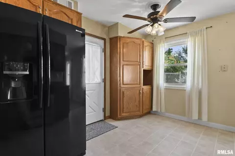 1712 Albert St, Springfield, IL 62702 photo 11