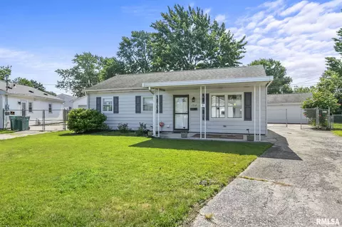 1712 Albert St, Springfield, IL 62702 photo 2