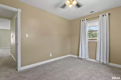 1712 Albert St, Springfield, IL 62702 photo 14