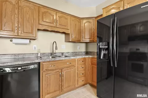 1712 Albert St, Springfield, IL 62702 photo 12