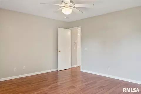 129 Volare Ln, Springfield, IL 62703 photo 18