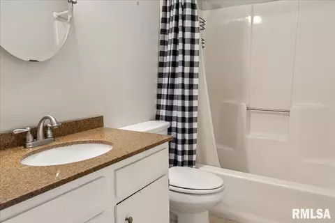 129 Volare Ln, Springfield, IL 62703 photo 21