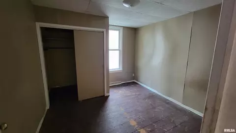 1109 N 13th St, Springfield, IL 62702 photo 17