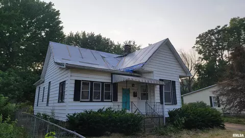 1109 N 13th St, Springfield, IL 62702 photo 3