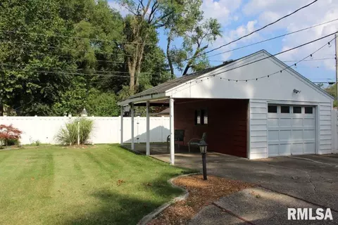 2518 S Walnut St, Springfield, IL 62704 photo 27