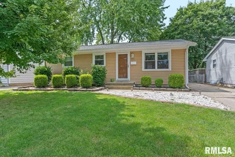 2552 Sandgate Rd, Springfield, IL 62702