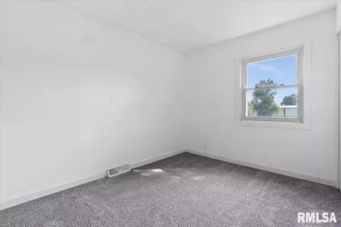 3620 N Peoria Rd, Springfield, IL 62702 photo 20