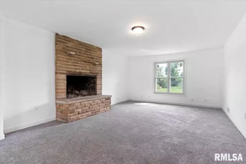 3620 N Peoria Rd, Springfield, IL 62702 photo 16
