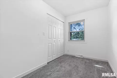 3620 N Peoria Rd, Springfield, IL 62702 photo 25