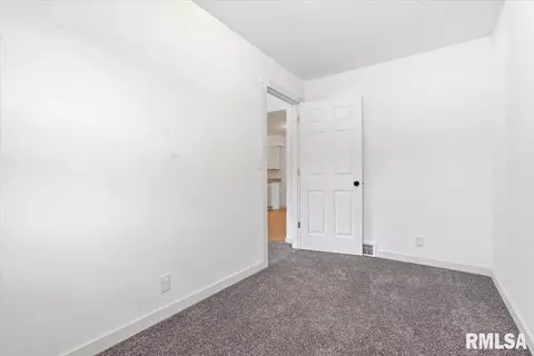 3620 N Peoria Rd, Springfield, IL 62702 photo 26