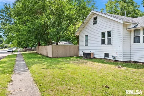 2304 Holmes Ave, Springfield, IL 62704 photo 46