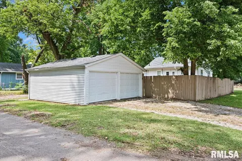 2304 Holmes Ave, Springfield, IL 62704 photo 47