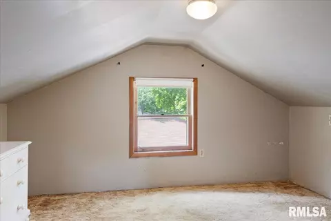 2304 Holmes Ave, Springfield, IL 62704 photo 37